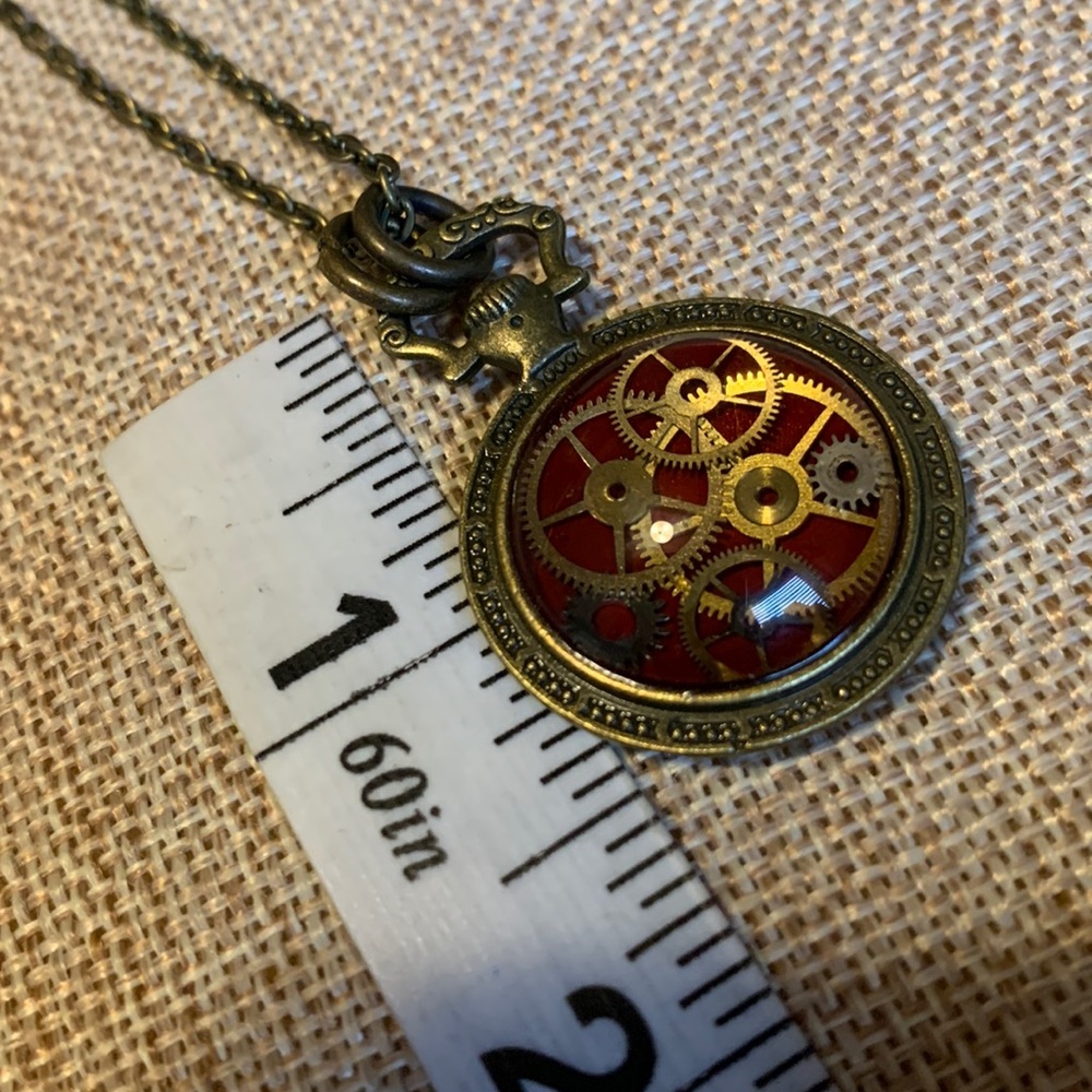 Real vintage watch Gears Necklace - Picture 5 of 7